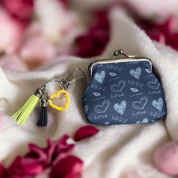 2 Piece Bundle Heart Print Coin Purse with Keychain - Picture 1 of 12